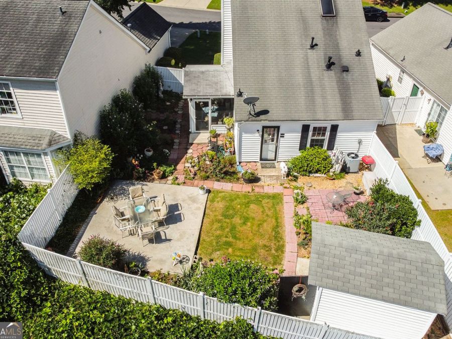 Property Image 4