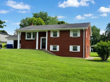 85 Cherry Lane, Burnside, KY 42519