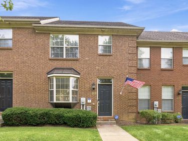 1156 Appian Crossing Way, Unit 209, Lexington, KY 40517