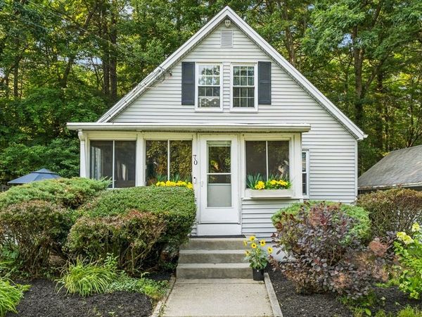 70 Mirror Lake Ave, Unit 70, Norfolk, MA 02056