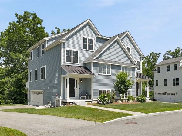 27 Clarks Hill Ln, Unit 27, Framingham, MA 01702
