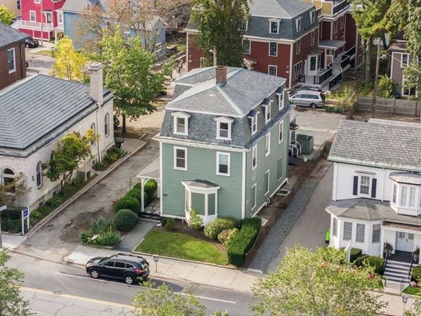 370 Washington Street, Brookline, MA 02445