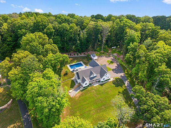 126 Kelseytown, Clinton, CT 06413