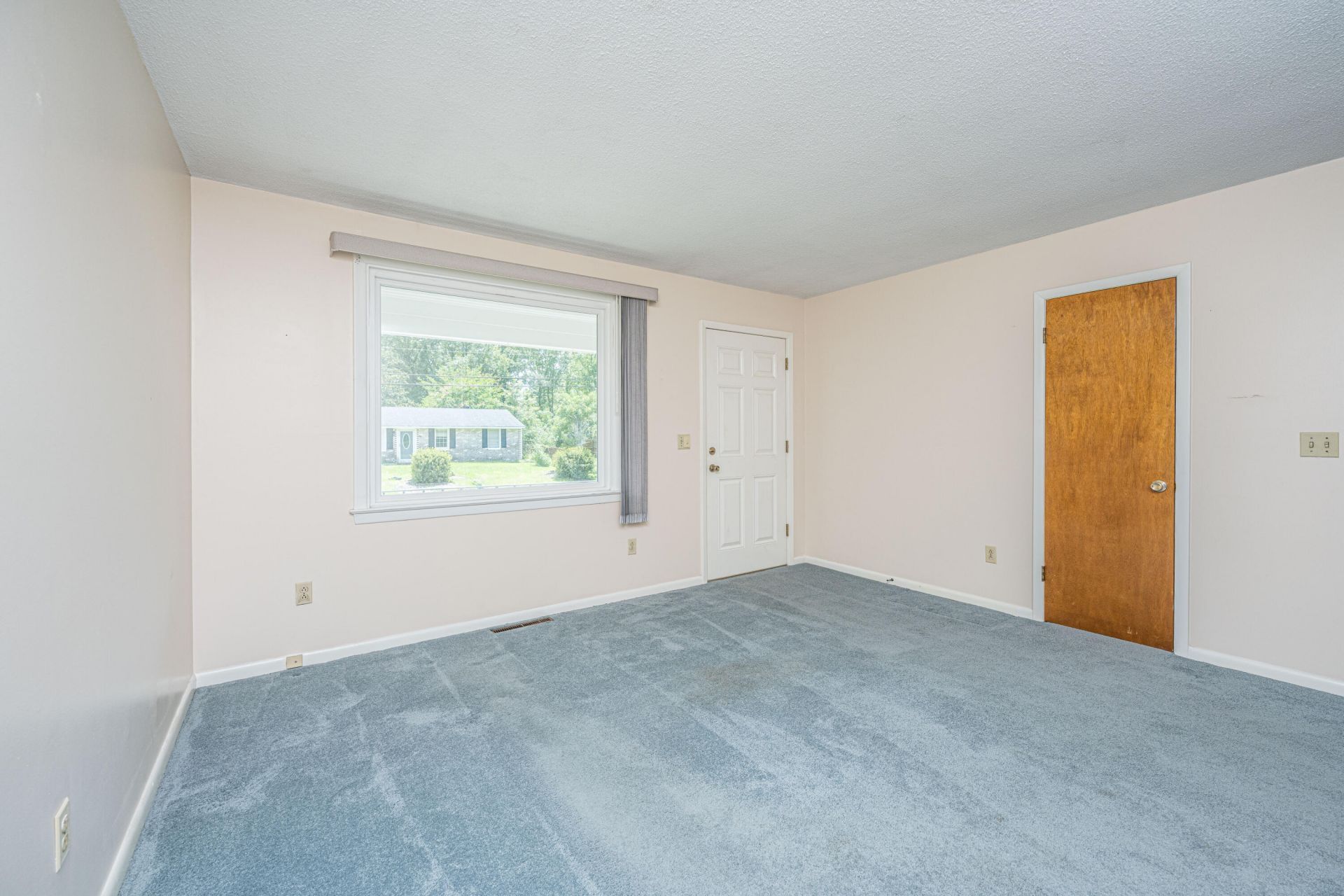 3220 Bonanza Road Photo 11