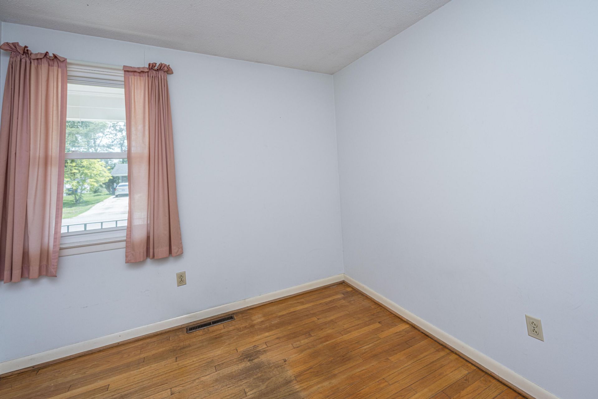 3220 Bonanza Road Photo 18