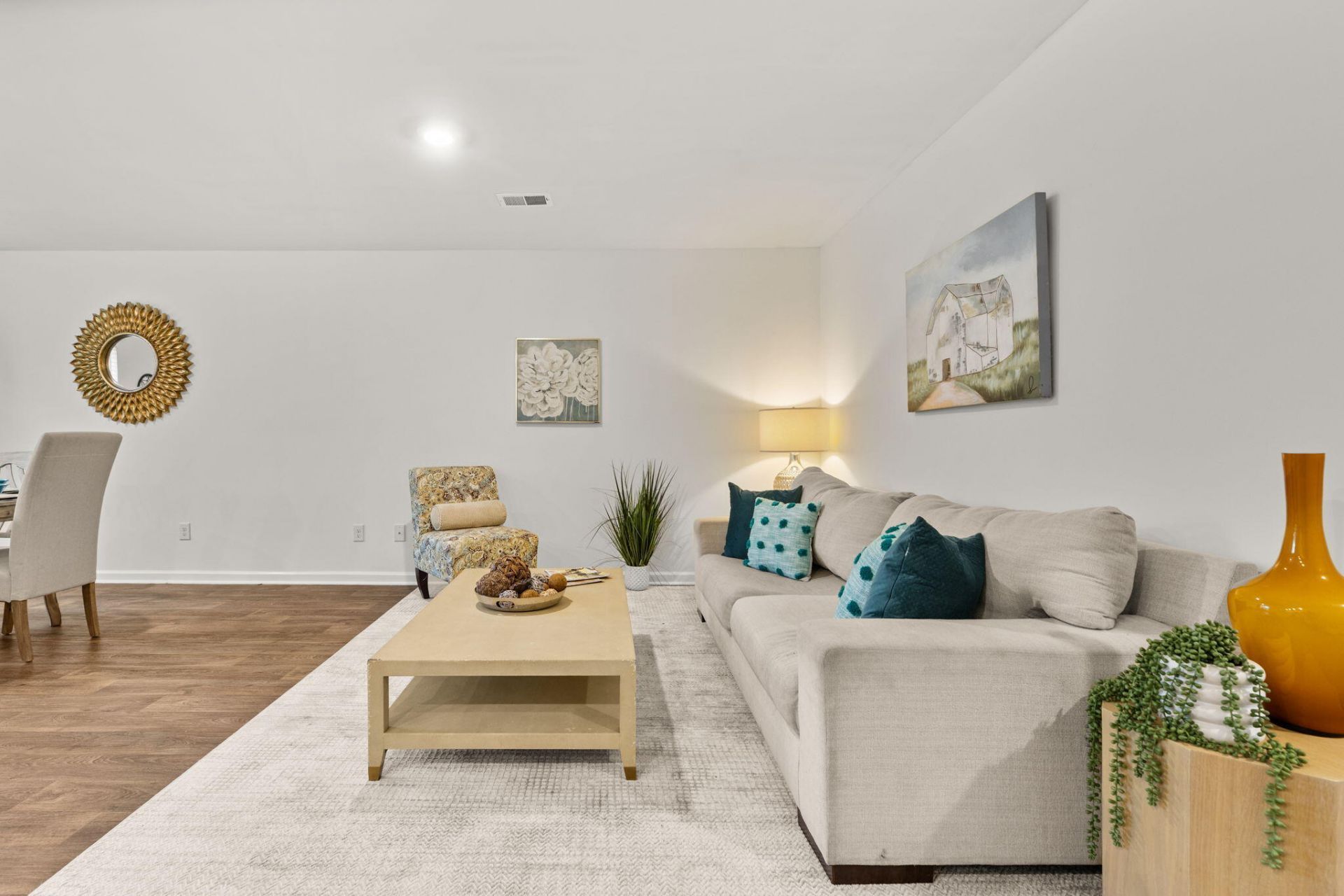 130 Gaura Lane Photo 8