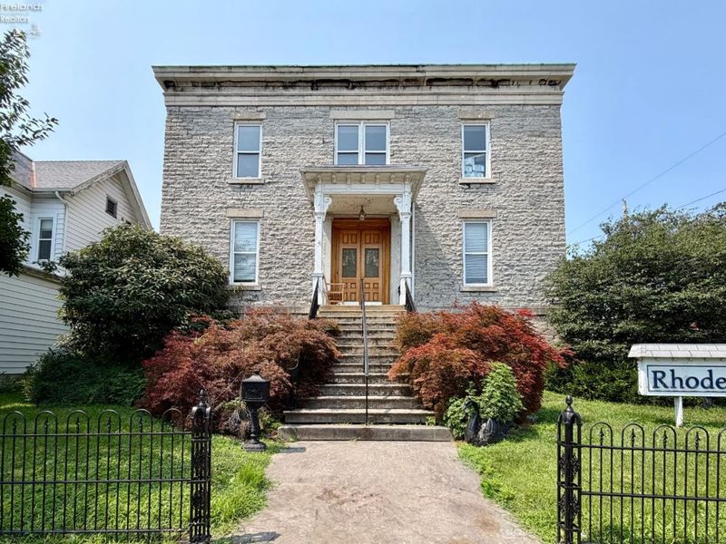231 E Adams, Sandusky, OH 44870 Photo 1