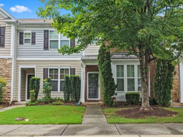 3015 Berkeley Springs Place, Raleigh, NC 27616