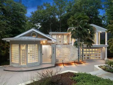 2925 Debra Drive, Raleigh, NC 27607
