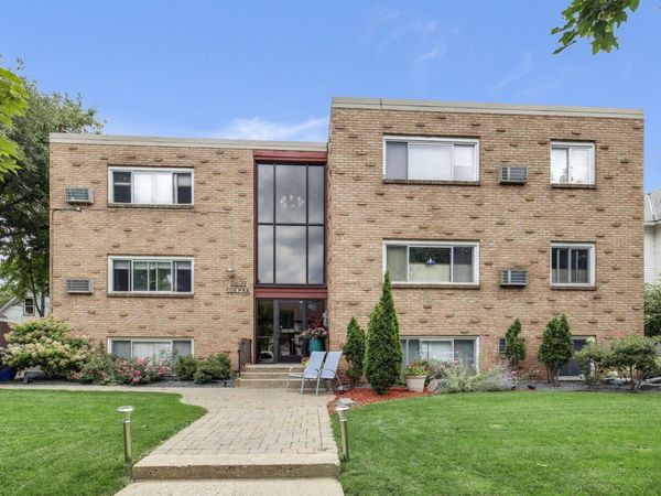 2639 Colfax Avenue S, Unit 104, Minneapolis, MN 55408