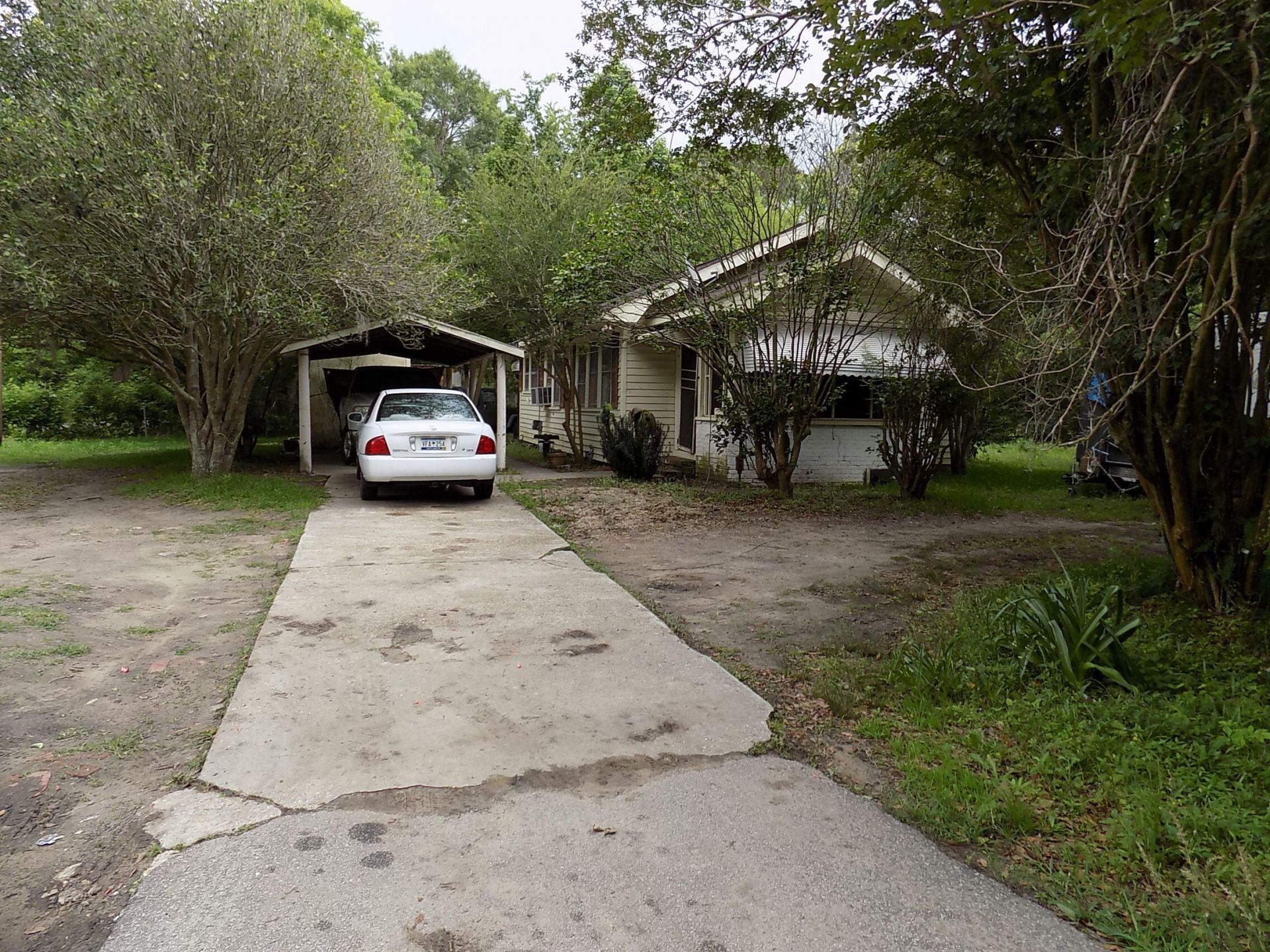 571 Main Road  Photo 7