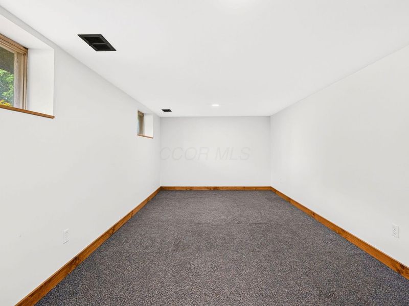 5420 Central College Road , Westerville, OH 43081 Photo 33