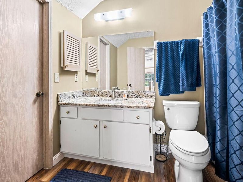 1275 Villa Oaks Court, Columbus, OH 43230 Photo 12