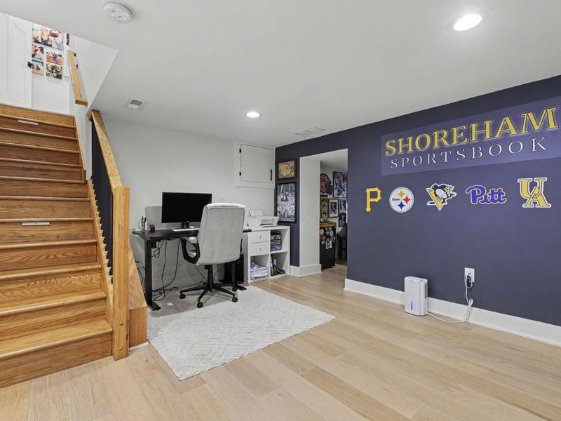 2124 Shoreham Road , Columbus, OH 43220 Photo 36