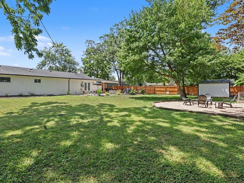 2124 Shoreham Road , Columbus, OH 43220 Photo 53