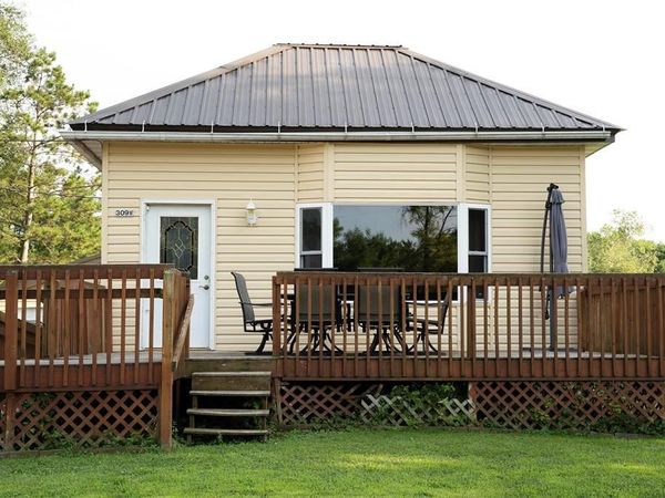 309 W Fayette Street, Readstown, WI 54652