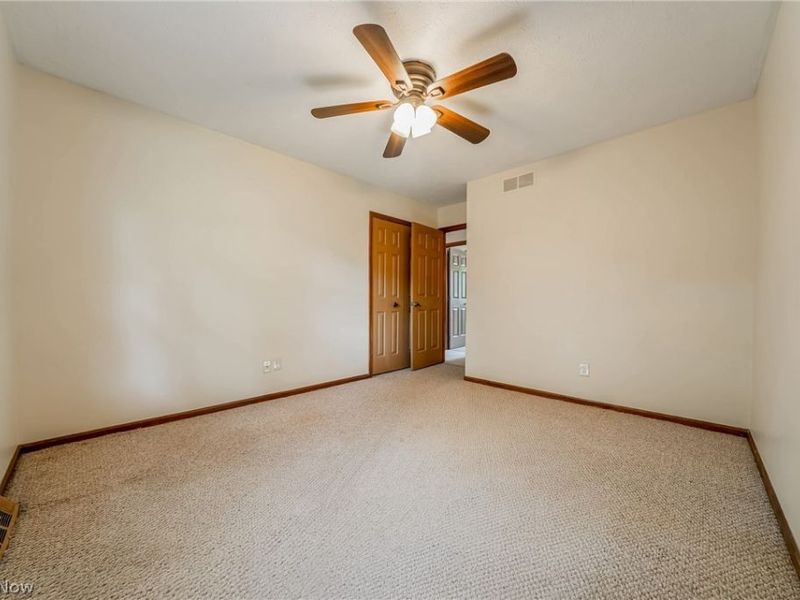 6993 Deer Path, Olmsted Township, OH 44138 Photo 24