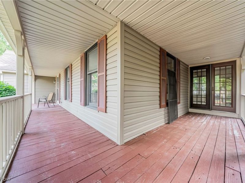 6993 Deer Path, Olmsted Township, OH 44138 Photo 5