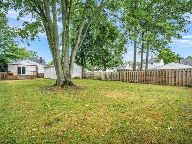 5528 Huron Road, Lyndhurst, OH 44124 Photo 16