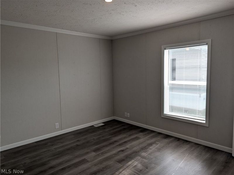 230 Edgecliff Circle W, Unit 47, Elyria, OH 44035 Photo 12