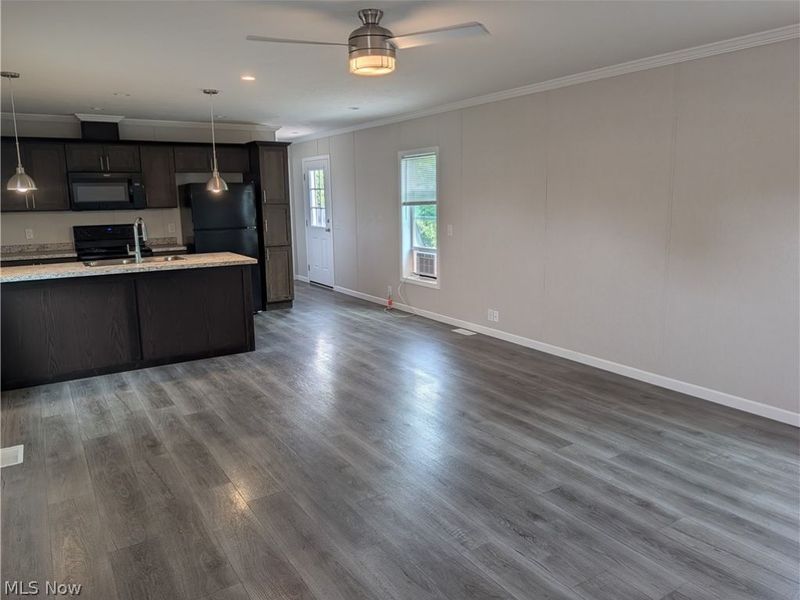 230 Edgecliff Circle W, Unit 47, Elyria, OH 44035 Photo 6