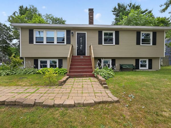 15 Cleveland Circle , South Portland, ME 04106