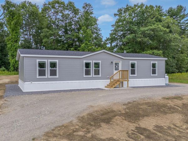 15 Anaya Way Road , Livermore Falls, ME 04254