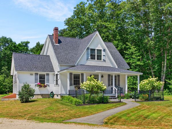 45 Kelley Road , Pittston, ME 04345