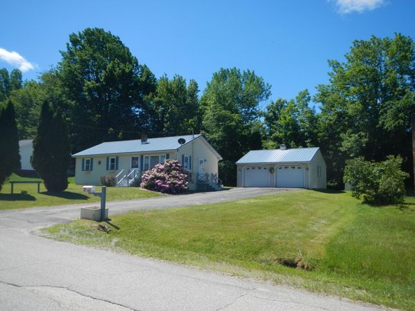 9 Tibbetts Drive , Lincoln, ME 04457