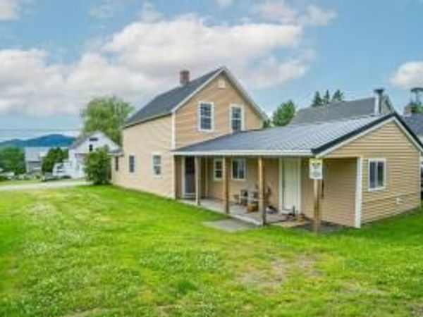 7 Wells Street , Greenville, ME 04441