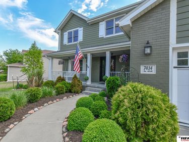 7414 S 48th Street, Lincoln, NE 68516