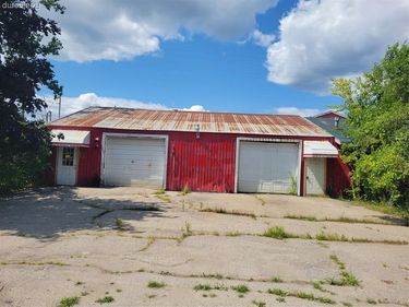 1142 N Center Road , Burton, MI 48509