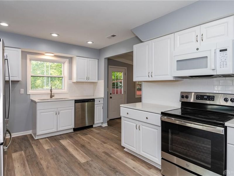 2308 Longview Avenue, Riverside, OH 45431 Photo 7