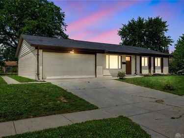 4721 Baldwin Hills Drive, Englewood, OH 45322