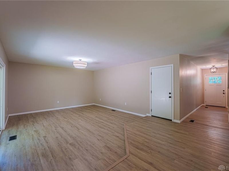 189 Bronston Trail, Beavercreek, OH 45430 Photo 8