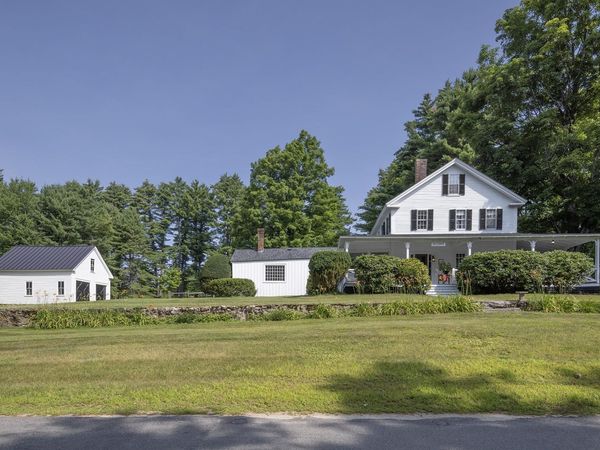 975 Rollins Road, Hopkinton, NH 03229