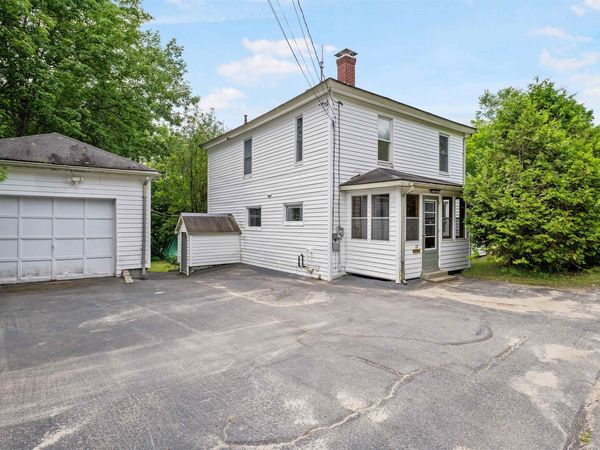 27 Hillside Avenue, Northumberland, NH 03582