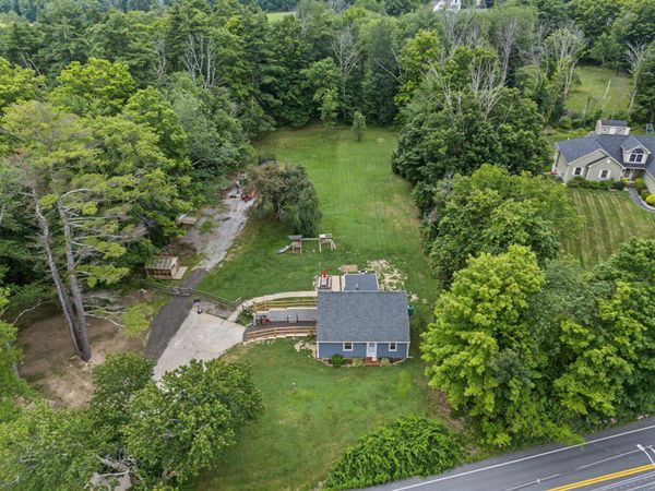 10 Academy Avenue, Atkinson, NH 03811
