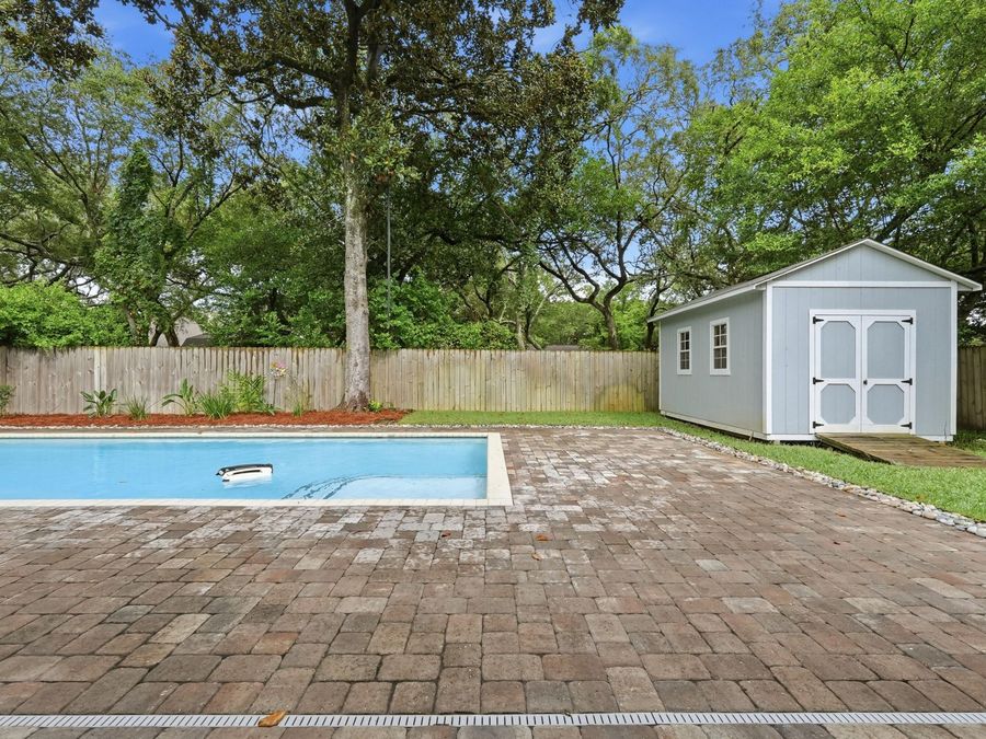Property Image 63