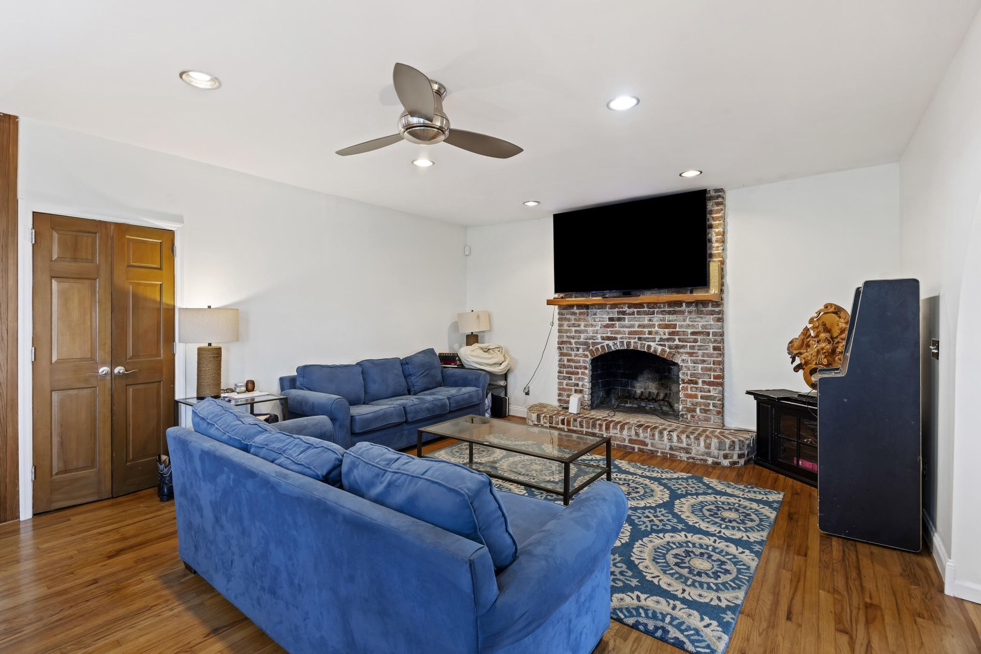 5703 Saint Angela Drive Photo 15