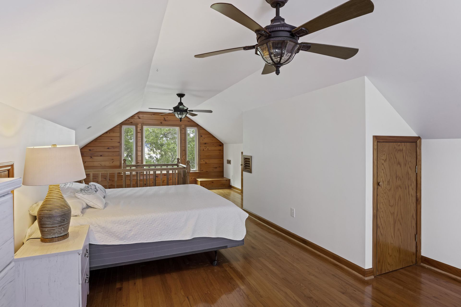 5703 Saint Angela Drive Photo 22