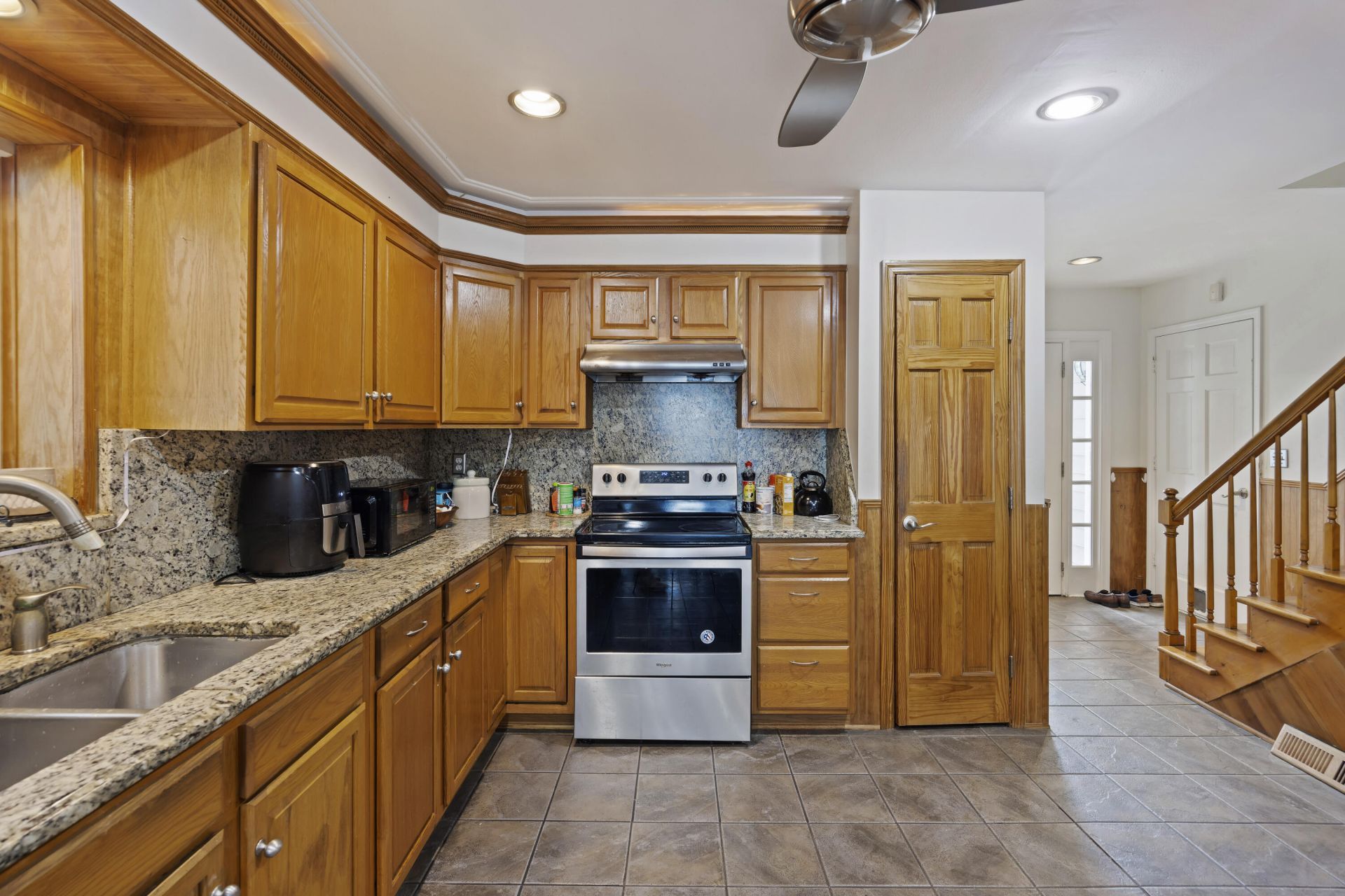 5703 Saint Angela Drive Photo 9