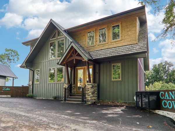 134 Jolene Way , Sevierville, TN 37876