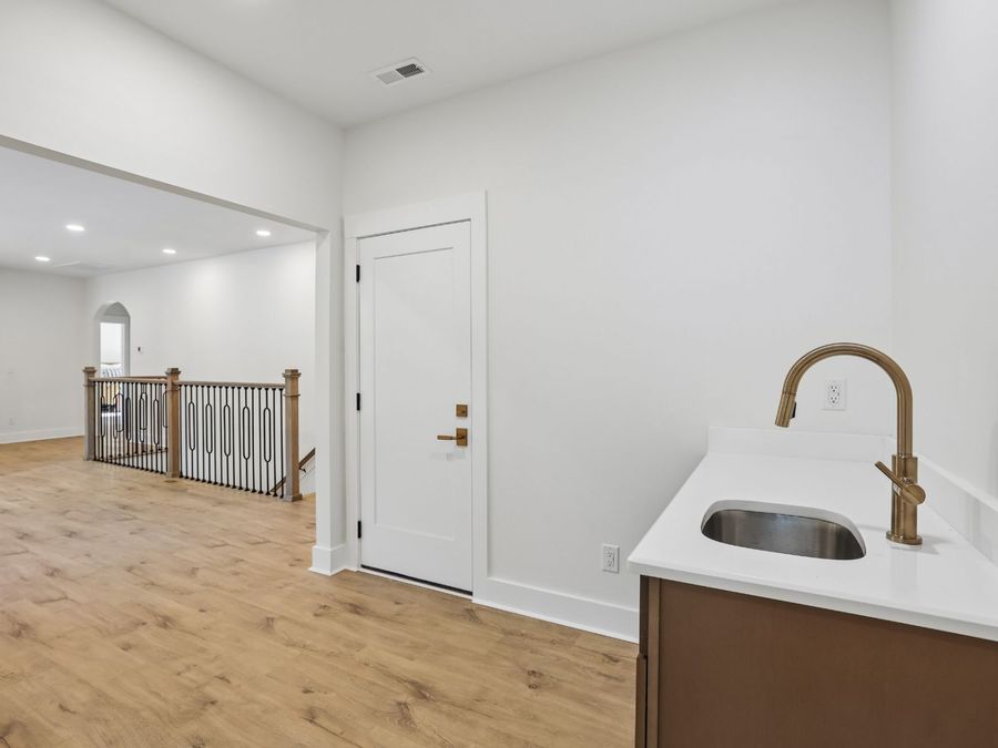 Property Image 72