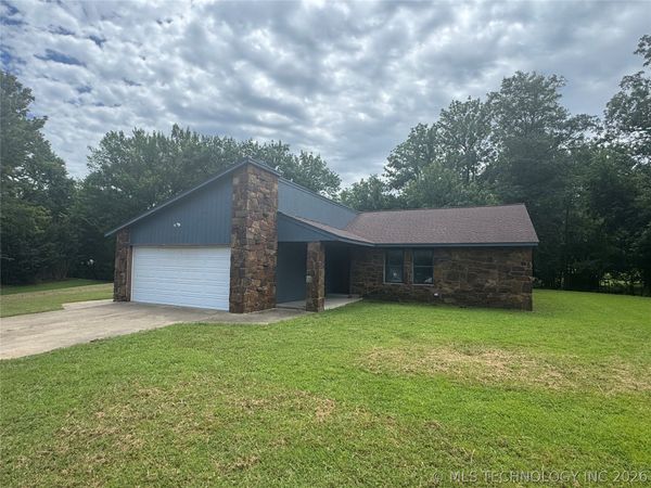 25216 Hickory Circle, Broken Arrow, OK 74014