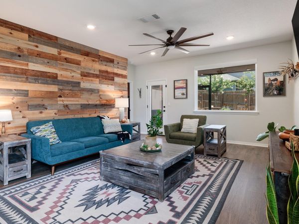 916 Scott CT, Georgetown, TX 78626
