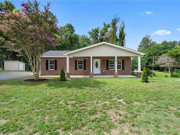1266 E Holly Grove Road , Lexington, NC 27292