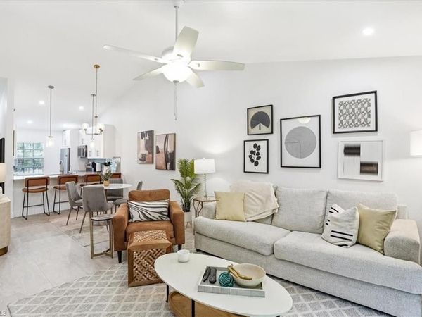1714 Kings Lake BLVD , Unit 202, NAPLES, FL 34112