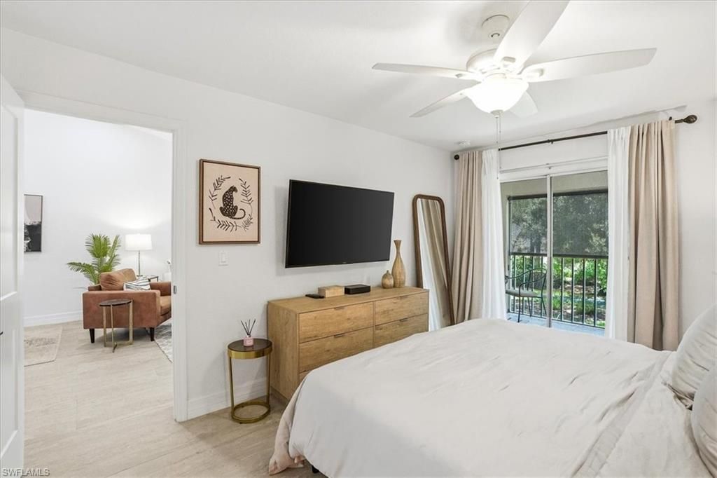 1714 Kings Lake Blvd , Unit 202, Naples, FL 34112 Photo