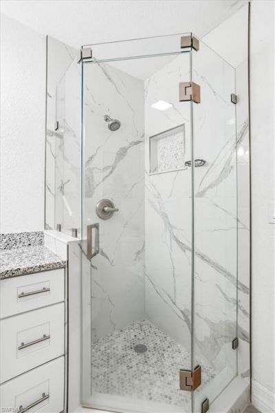 1714 Kings Lake Blvd , Unit 202, Naples, FL 34112 Photo